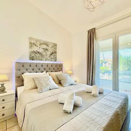 Miranda Corfu With Private Pool By Dadovillas