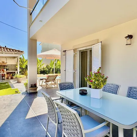 Miranda Corfu With Private Pool By Dadovillas Potamós
